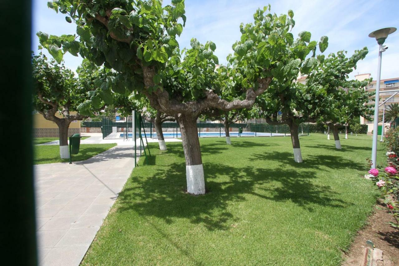 Carrer De Victoria Dels Angels, 11 Apartment La Pineda Exterior photo